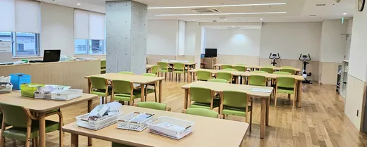 作業療法室での活動風景